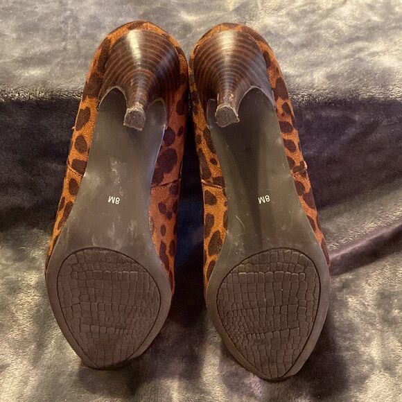 Safari Leopard Print Impo Stretch Heeled Booties Size 8 - Picture 8 of 9